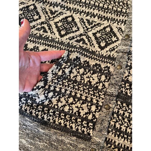 Lucky Brand Hooded snap front poncho
O/S - Picture 4 of 7